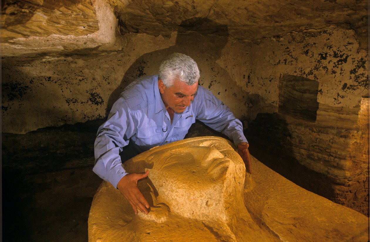 El-Wahat el-Bahariya ou el-Bahariya (árabe: Ã˜§Ã™â€žÃ™Ë†Ã˜§Ã˜§Ã˜ª Ã˜§Ã™â€žÃ..., 2000 (foto) de Kenneth Garrett