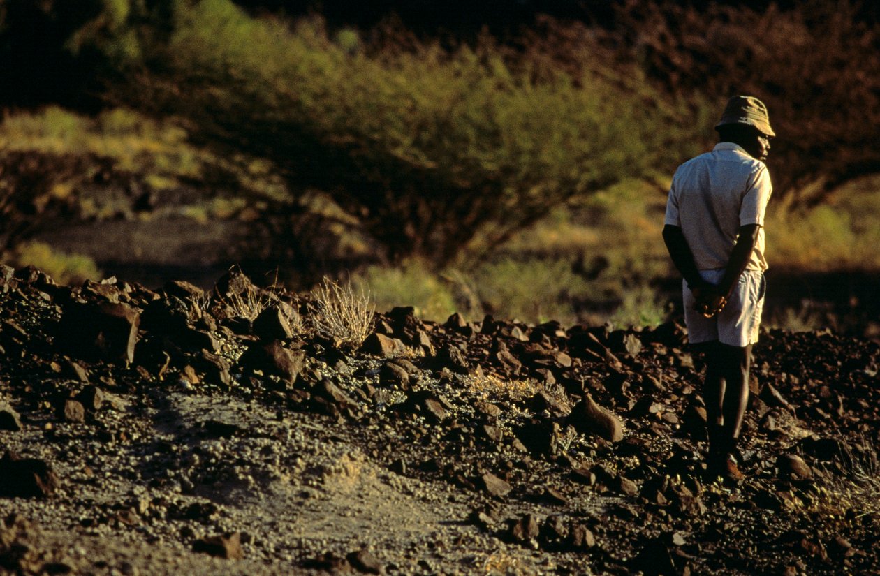 Caçador de fósseis, Kamoya Kimeu, líder do Gang dos Hominídeos, 2008 (foto) de Kenneth Garrett