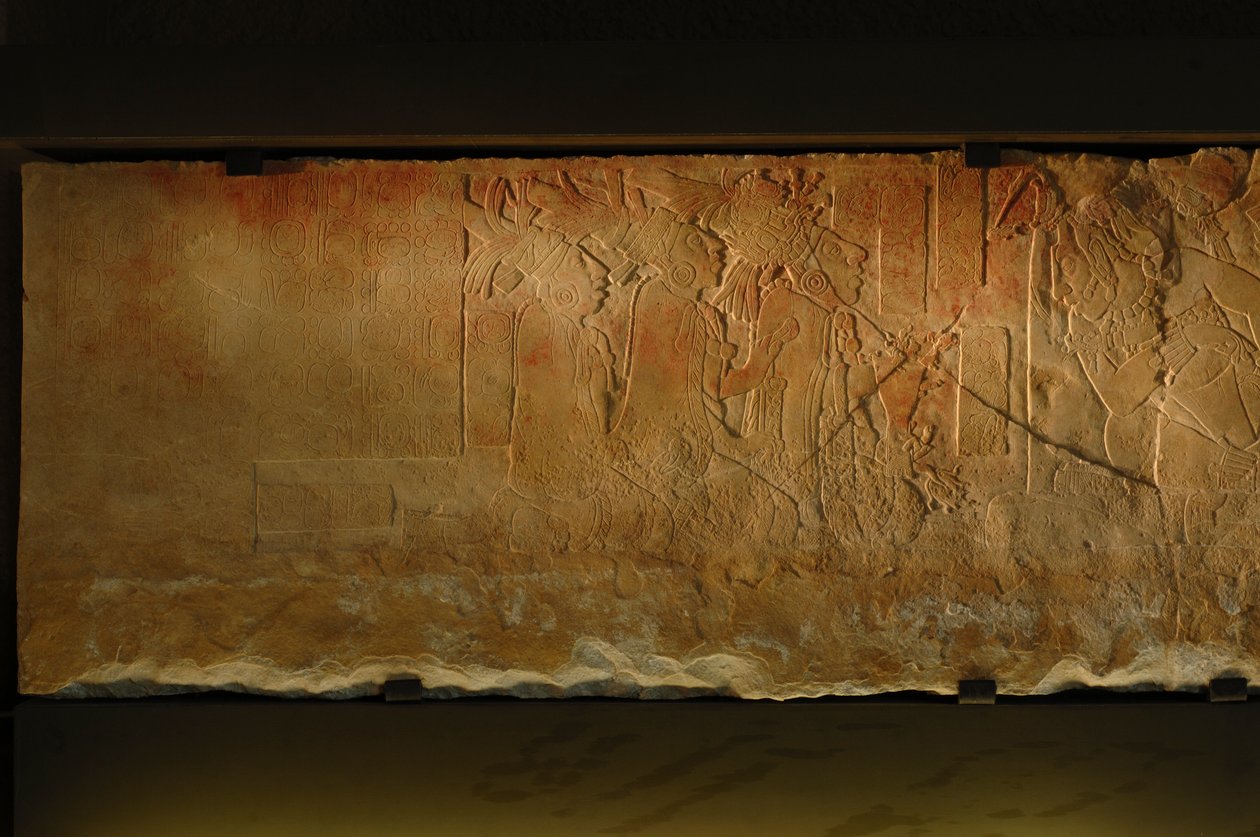 Banco do trono do Templo 19, Palenque, México, escultura de Akhal Mo Nab, 2005 (foto) de Kenneth Garrett