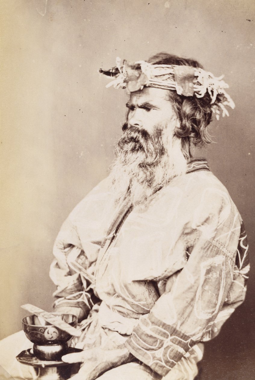 Ainu Man, c.1890s (impressão de prata de gelatina) de Kenzô Tamoto