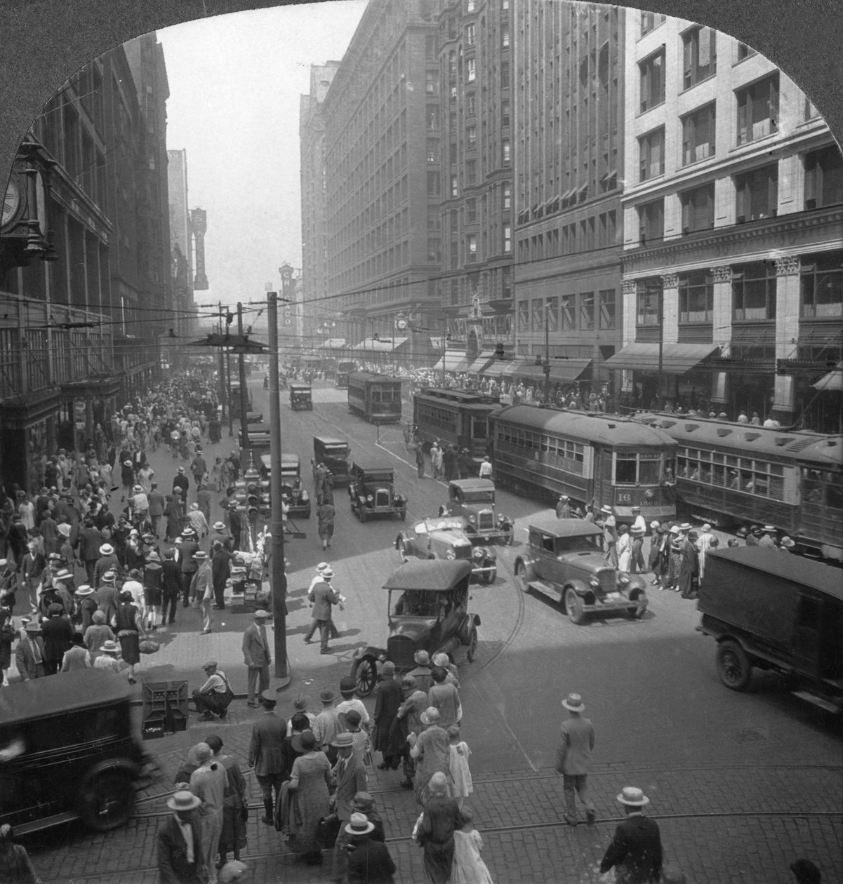 No coração do distrito comercial da State Street, Chicago, Illinois, EUA, início do século XX de Keystone View Company