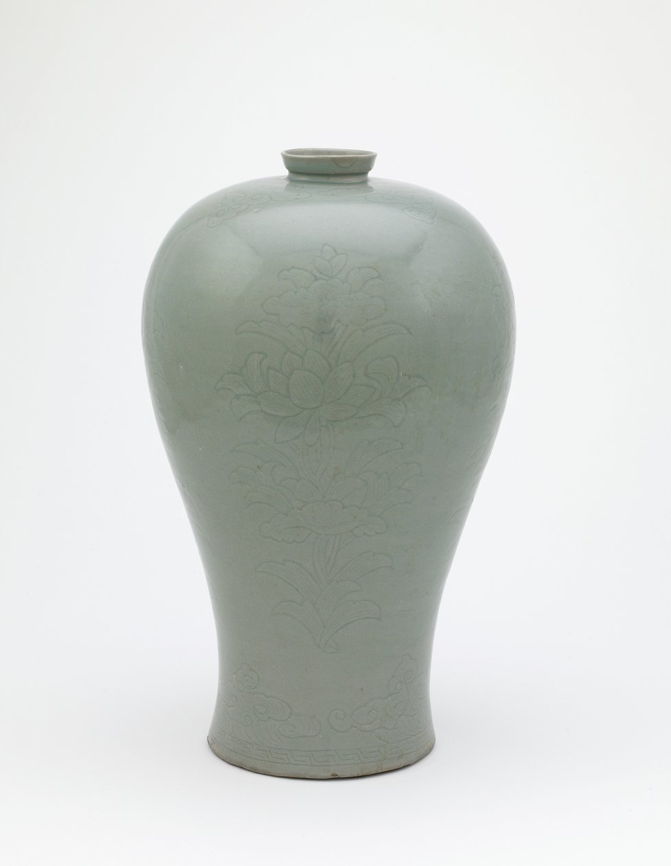 Garrafa com design inciso de quatro sprays de lótus, período Koryo, primeira metade do século XII (cerâmica) de Korean School
