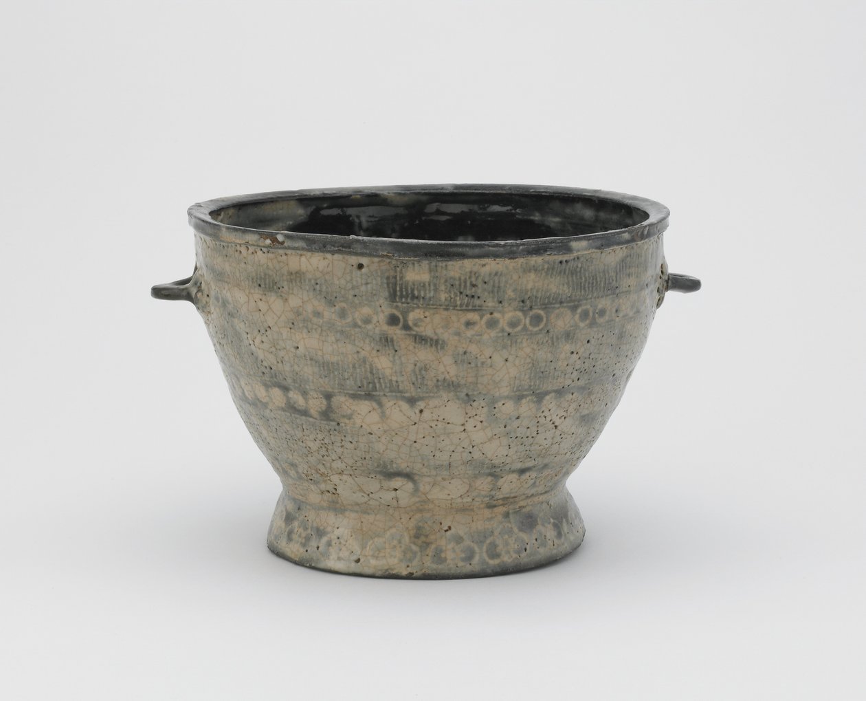 Tigela funda, Pusan, província de Kyongsang Namdo, período de Choson (cerâmica) de Korean School