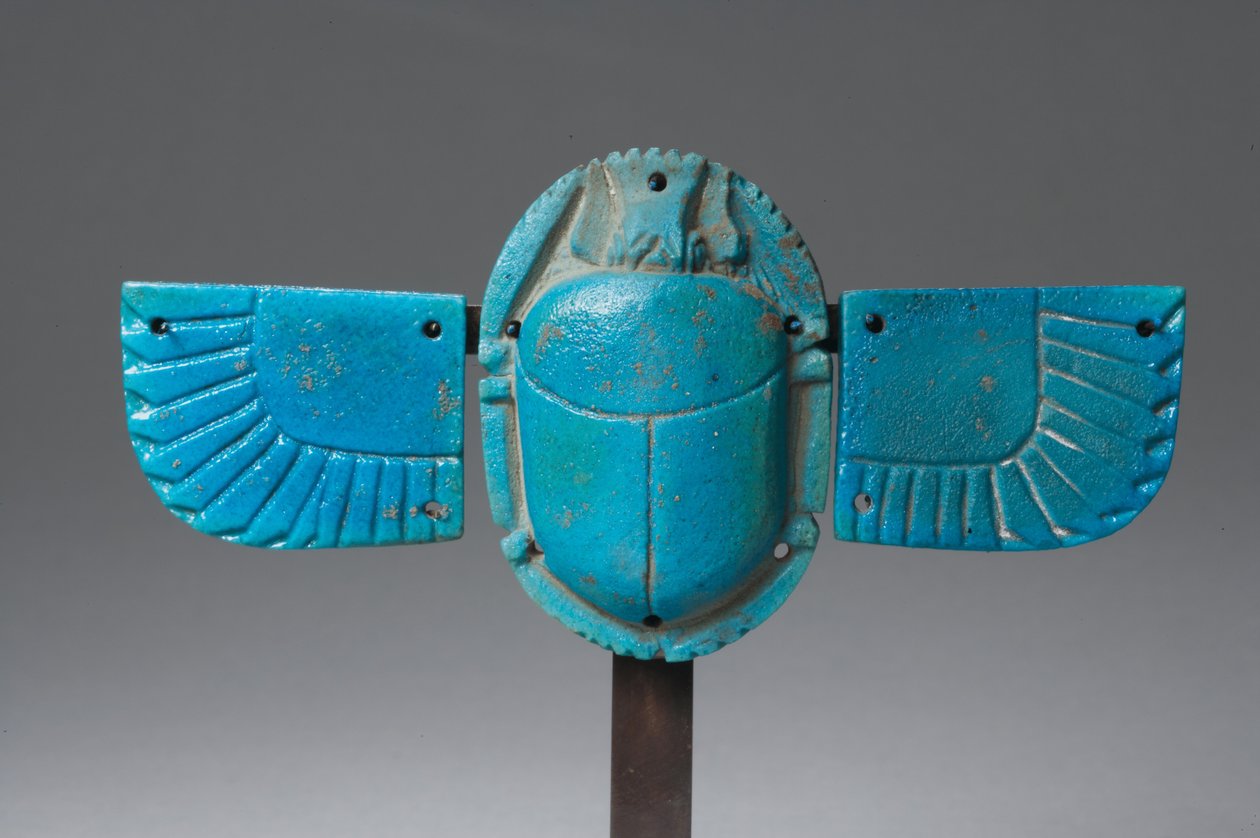 Escaravelho alado (faiança) de Late Period Egyptian