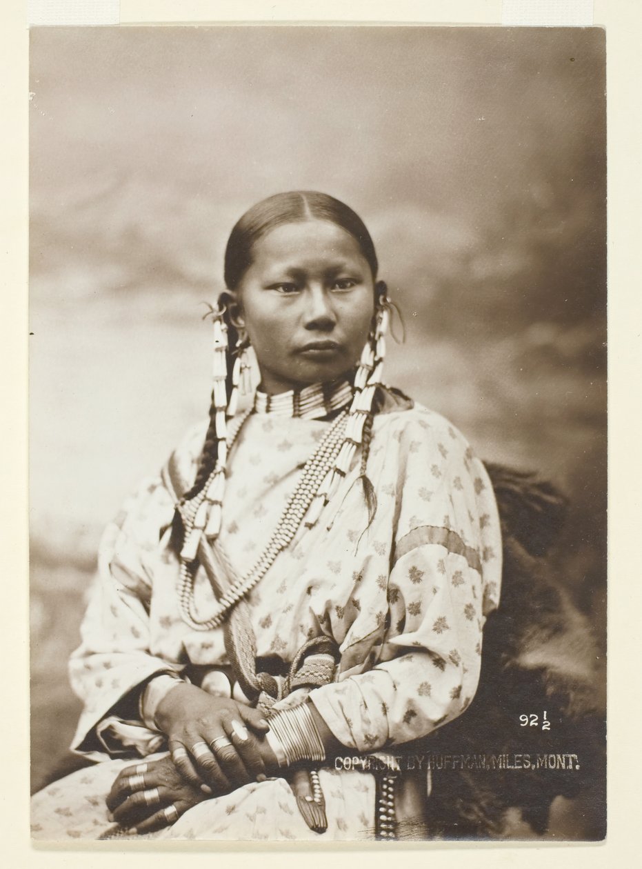 Spotted Fawn, noiva Cheyenne, 1879. de Laton Alton Huffman