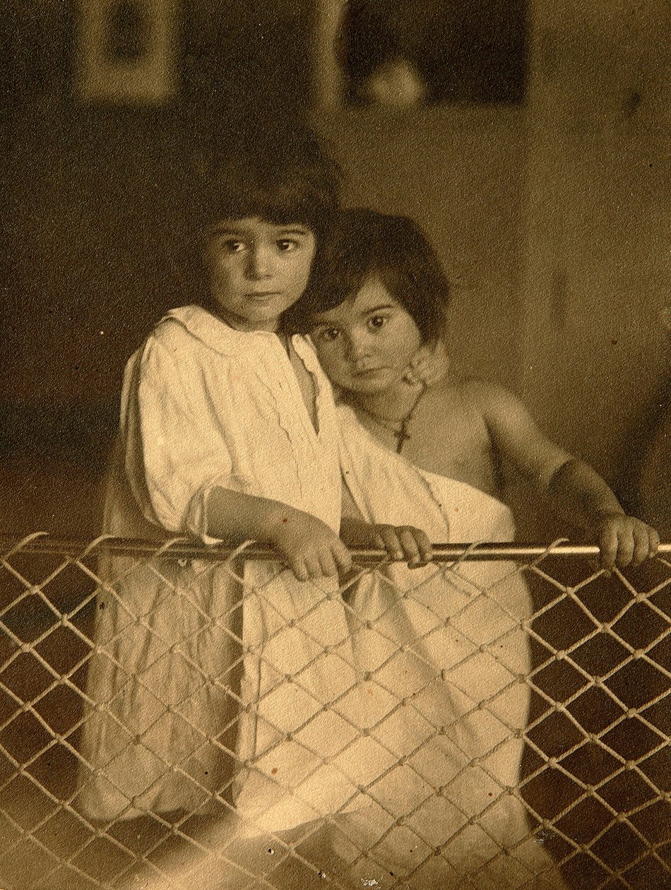 Retrato de Crianças. Fotografia de Gelatina de Prata de Leonid Nikolaevich Andreyev (1871-1919) de Leonid Nikolaevich Andreyev