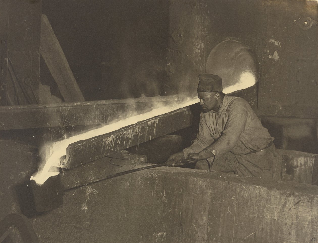 [Ajudante de moldador, Fábrica de Locomotivas Baldwin] de Lewis W. Hine