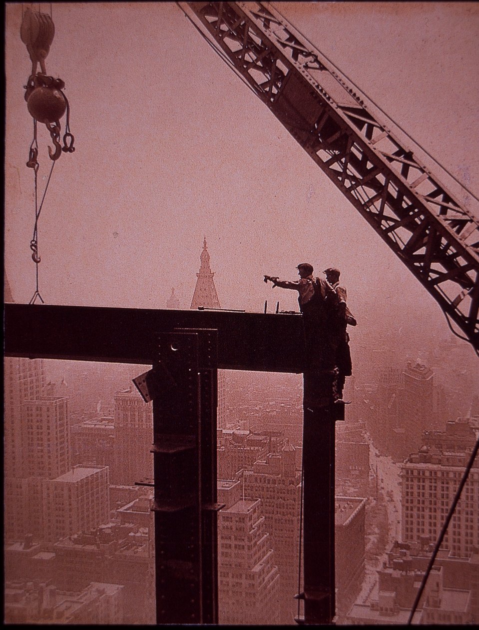 Empire State Building em construção, mostrando a colocação de viga de aço de Lewis Wickes Hine