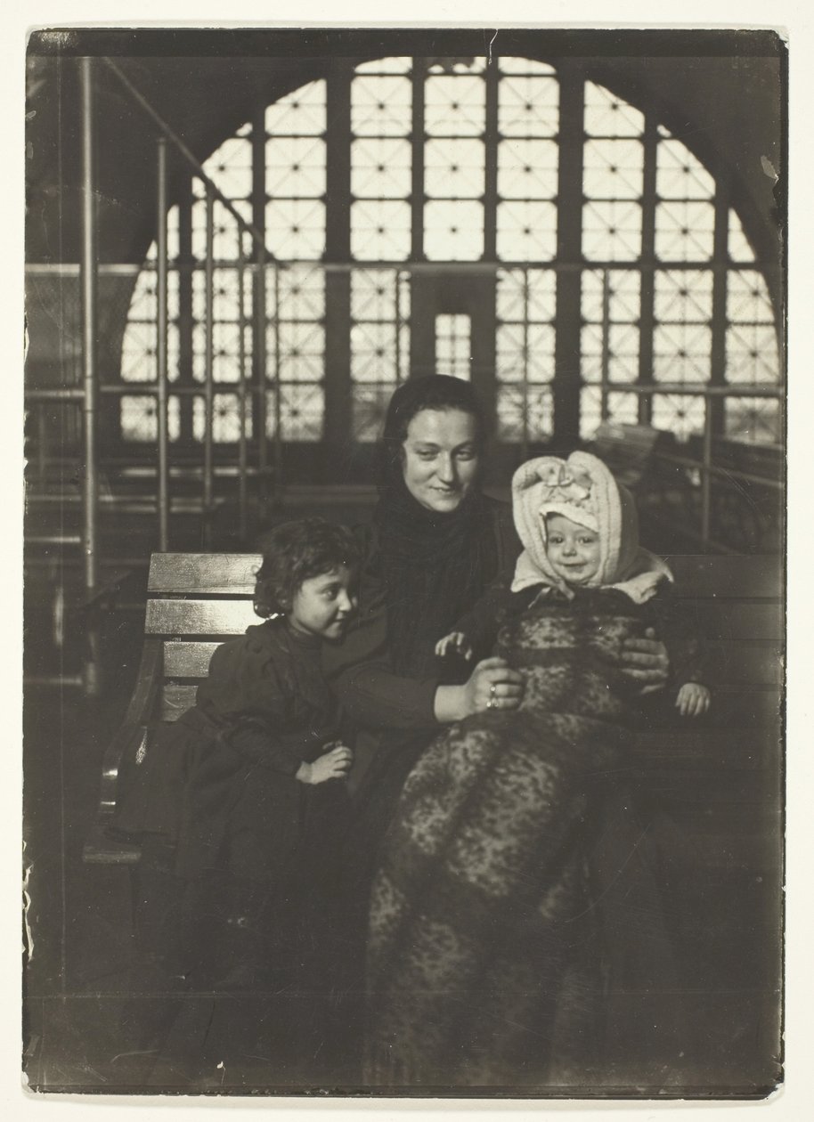 Família russa, Ilha Ellis de Lewis Wickes Hine