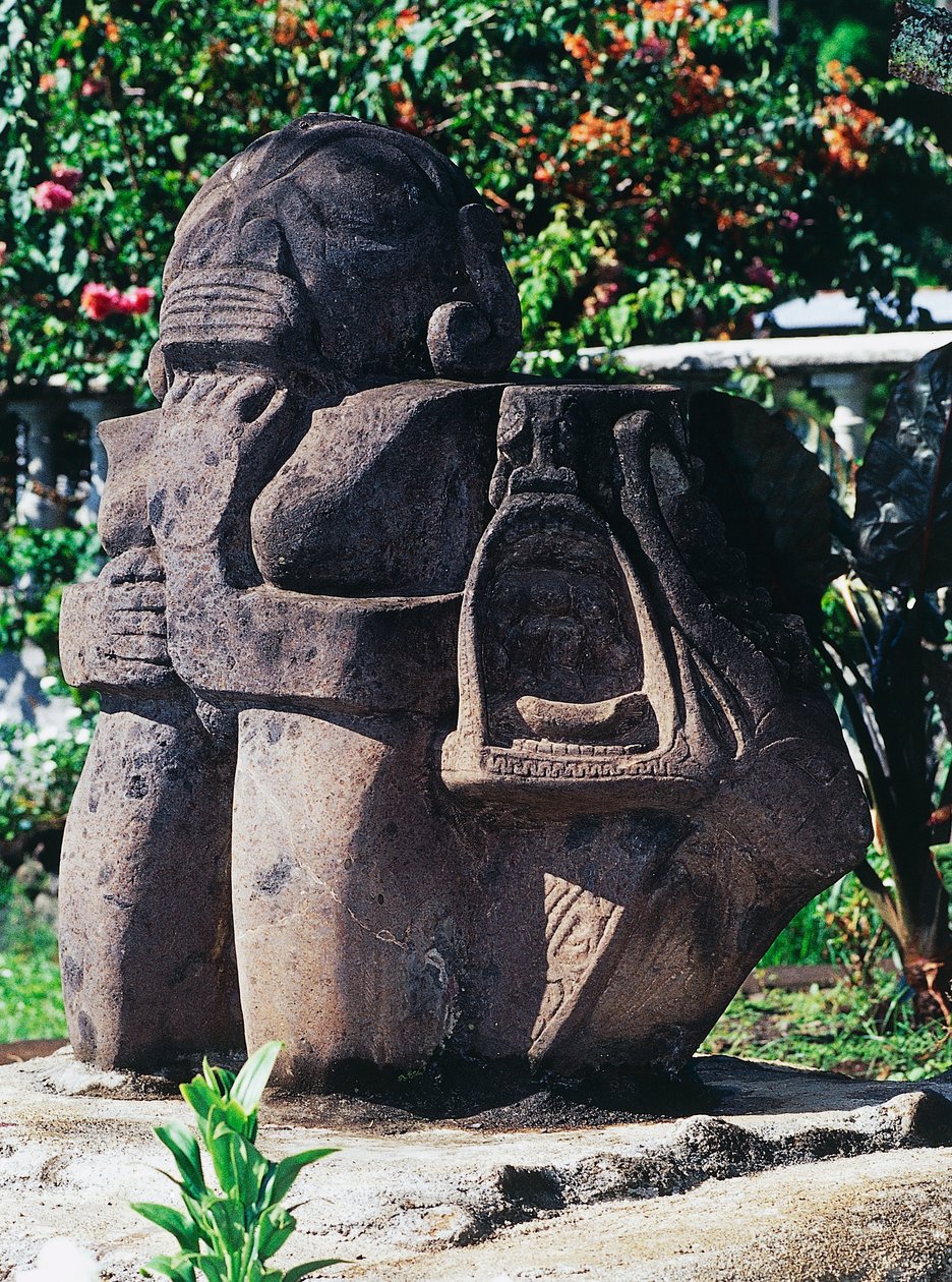 Escultura Tiki antropomórfica, Papeete, Taiti, Ilhas da Sociedade, Arquipélago das Ilhas Windward, Polinésia Francesa (território ultramarino da República Francesa) de Unbekannt Unbekannt