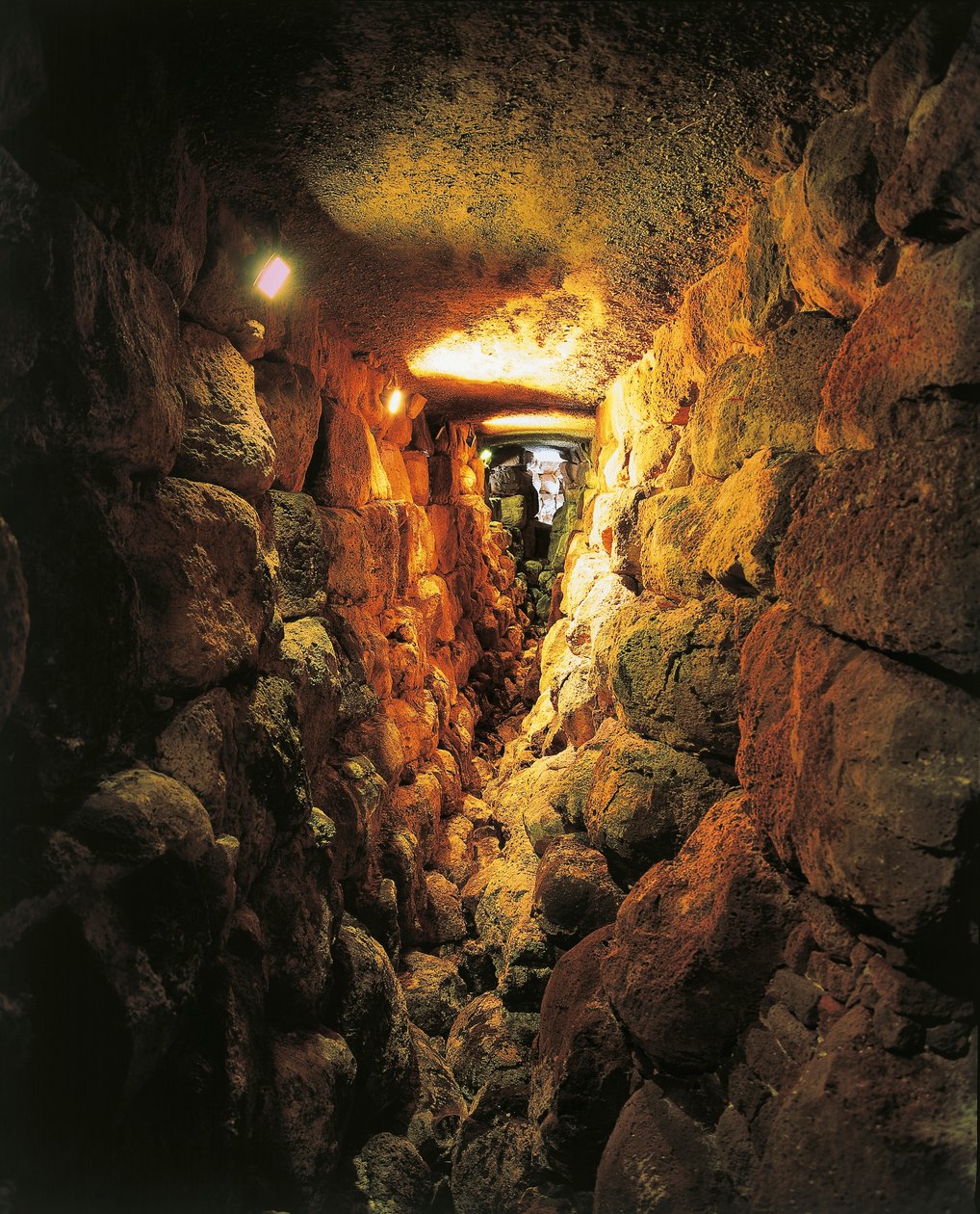 Itália, Região da Sardenha, Torralba, província de Sassari, complexo arqueológico do Nuraghe Sant