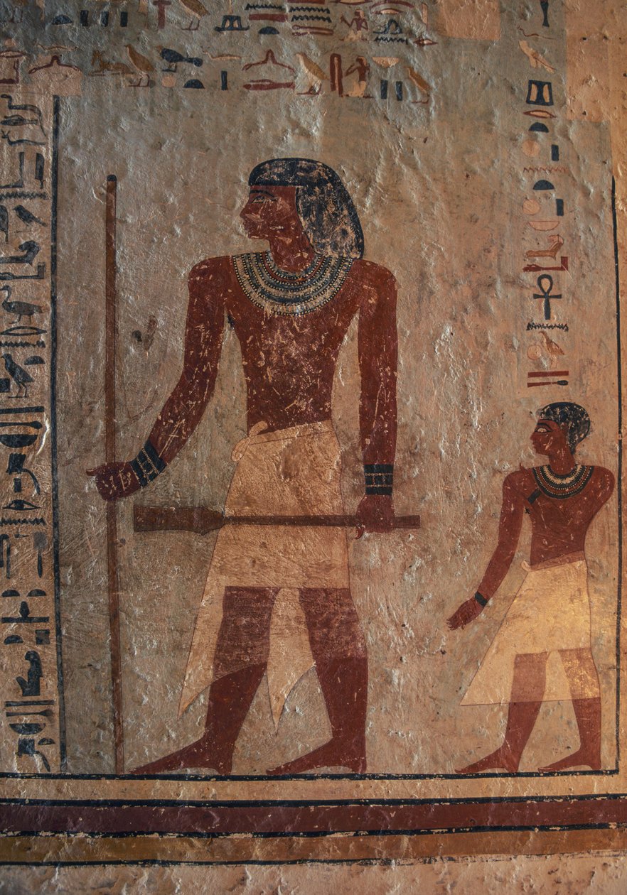 Sarenput, segurando a cana e o ceptro de Sekhem, seguido de seu filho Ankhu, pintura mural, Túmulo de Sarenput II, necrópole de Qubbet el-Hawa, perto de Assuã, Egito, civilização egípcia, Reino do Meio de Unbekannt Unbekannt