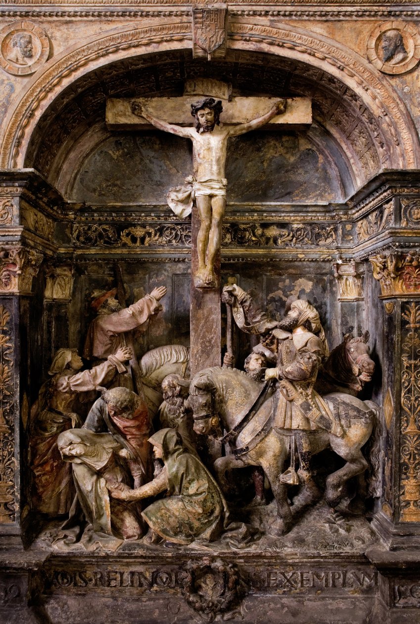Peça de altar, painel central, A crucificação e o desmaio da Virgem (pedra pintada) de Ligier Richier