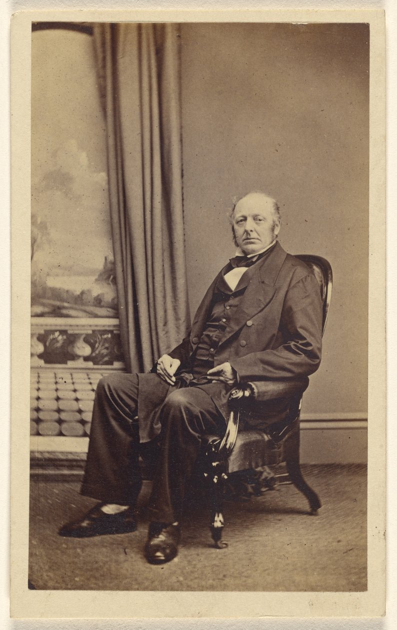 [Homem de meia-idade não identificado, sentado]. de Lloyd and Jefferson