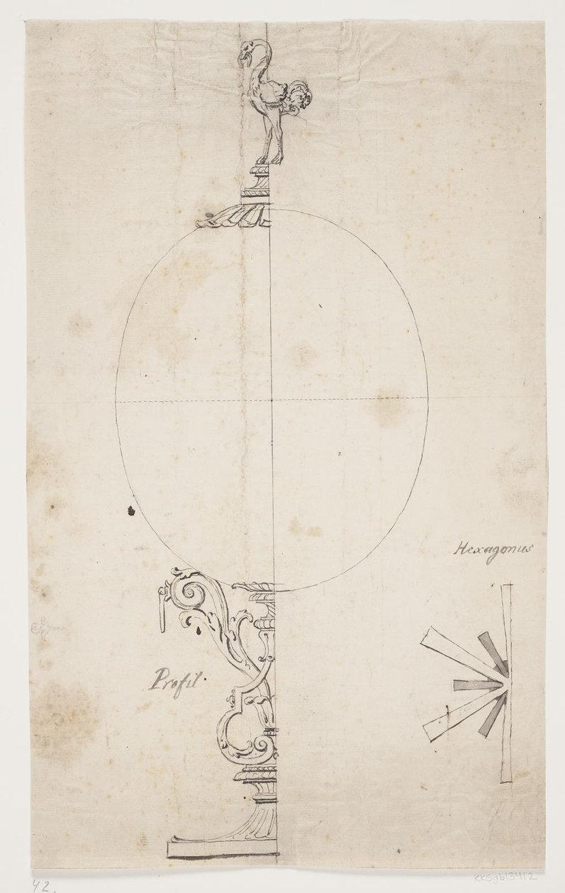 Definido na forma de um ovo de avestruz montado de Lorenz Spengler