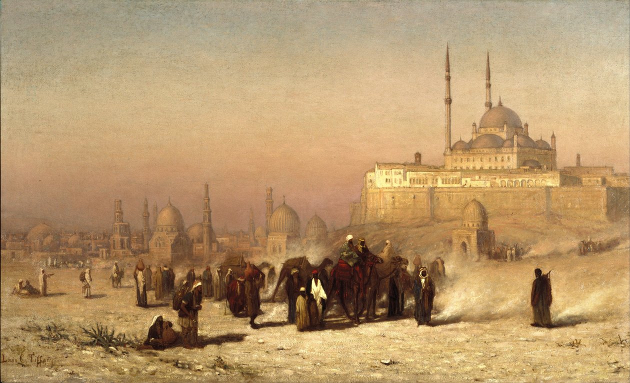 No Caminho entre o Velho e o Novo Cairo, a Mesquita da Cidadela de Mohammed Ali e os Túmulos dos Mamelucos de Louis Comfort Tiffany