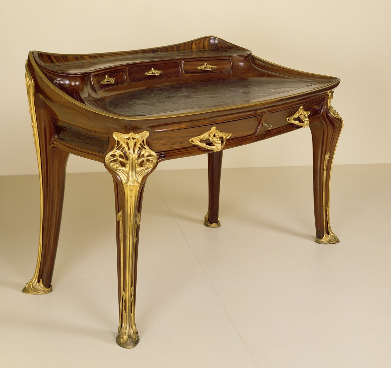 Gabinete das Orquídeas, c.1905-09 (madeira) de Louis Majorelle