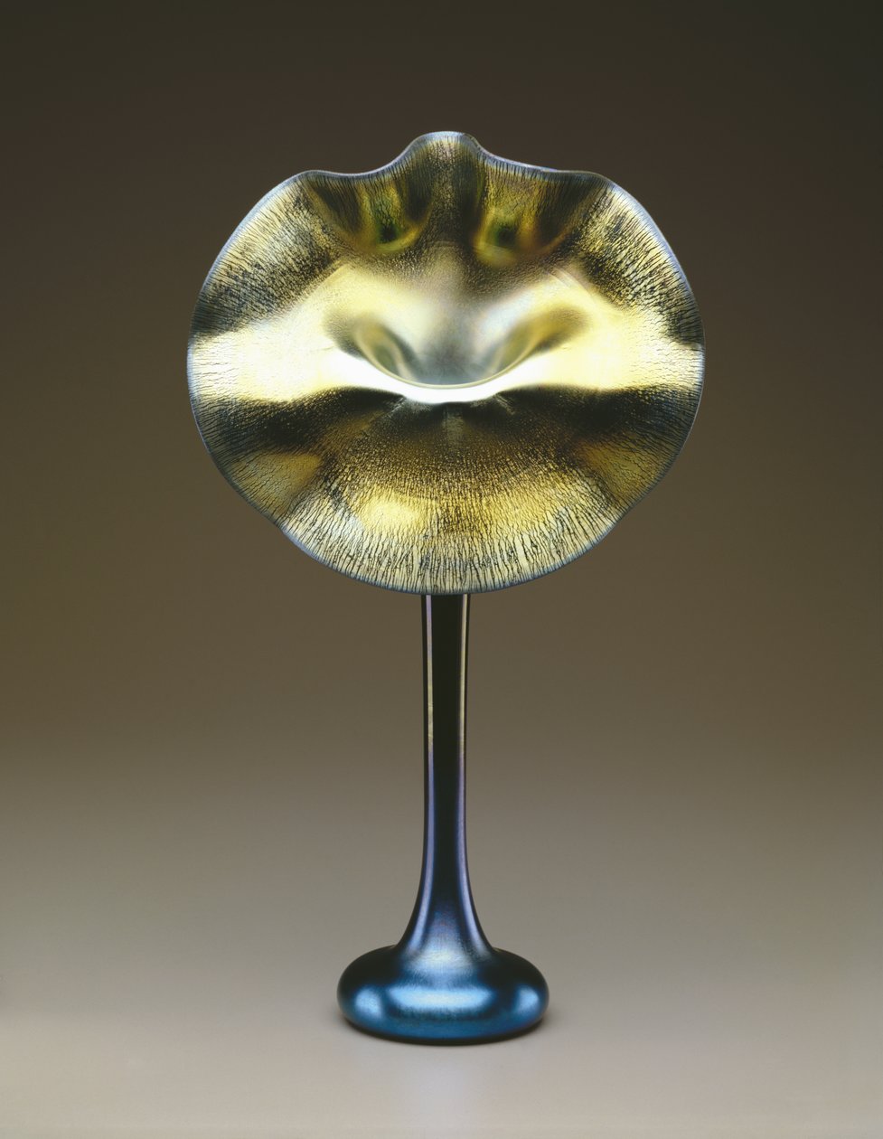 Jarra azul e dourada 