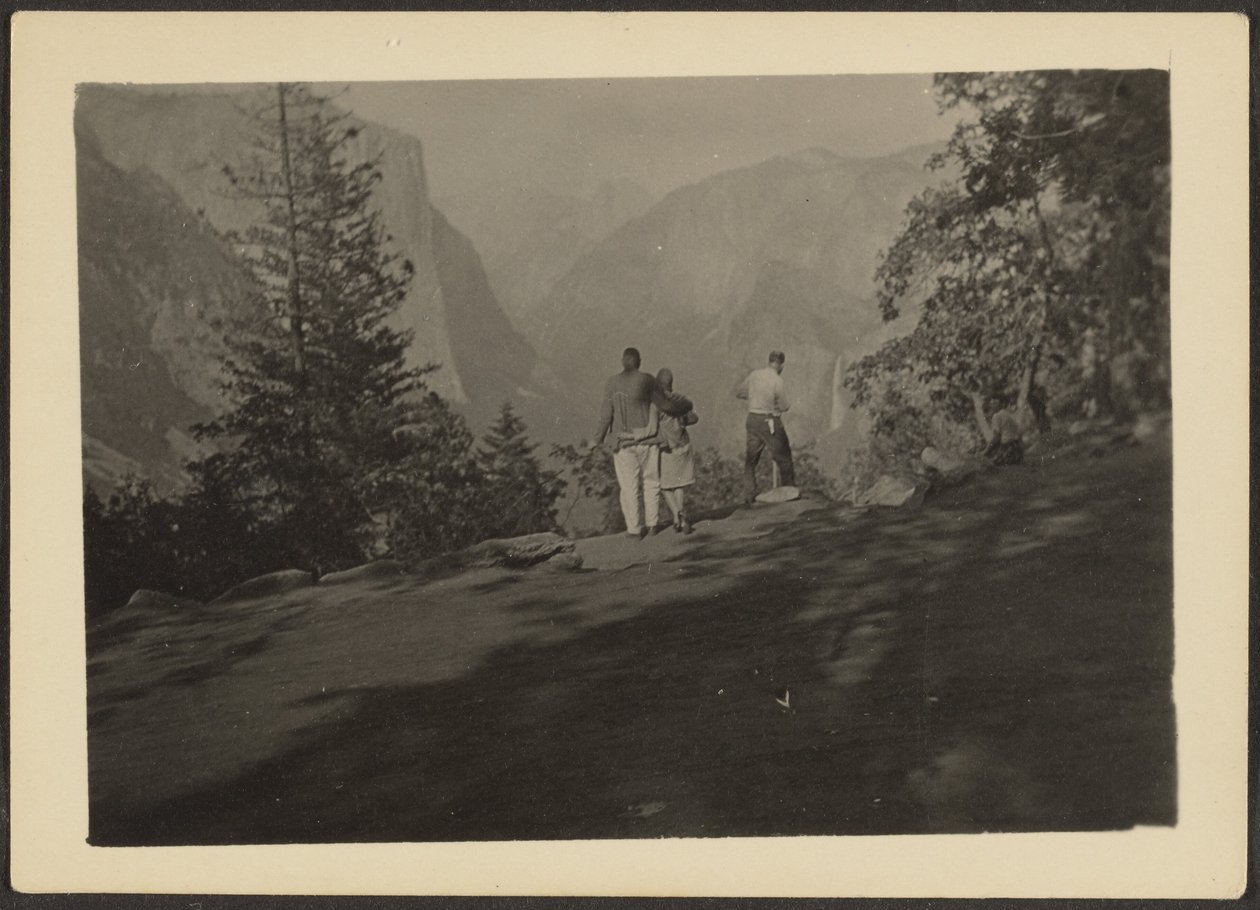 Figuras numa paisagem montanhosa de Louis Fleckenstein