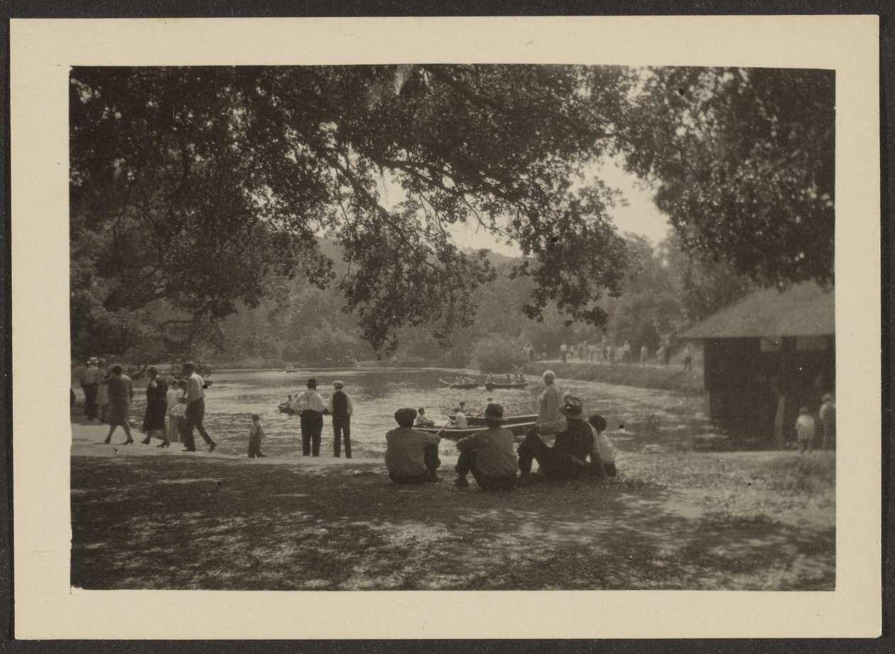 [Figuras no Parque]. de Louis Fleckenstein