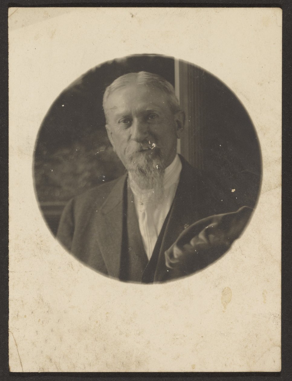 [Homem de barba comprida]. de Louis Fleckenstein
