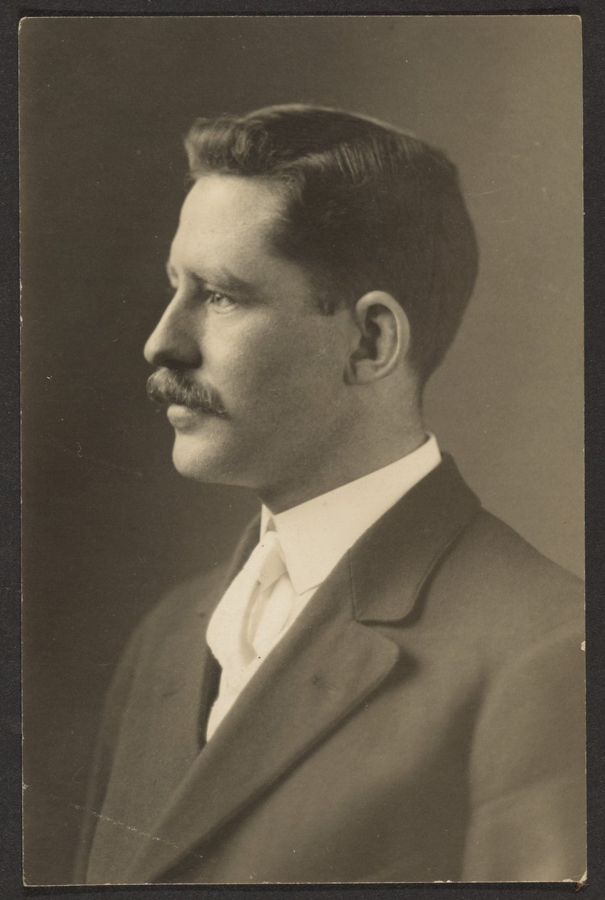 [Homem de gravata branca]. de Louis Fleckenstein
