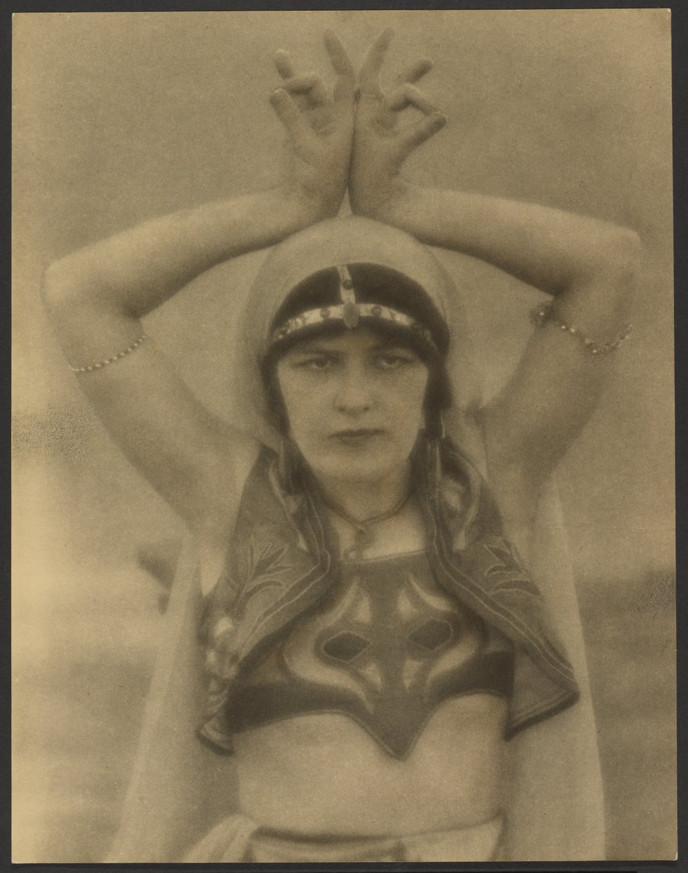Nautch Girl de Louis Fleckenstein