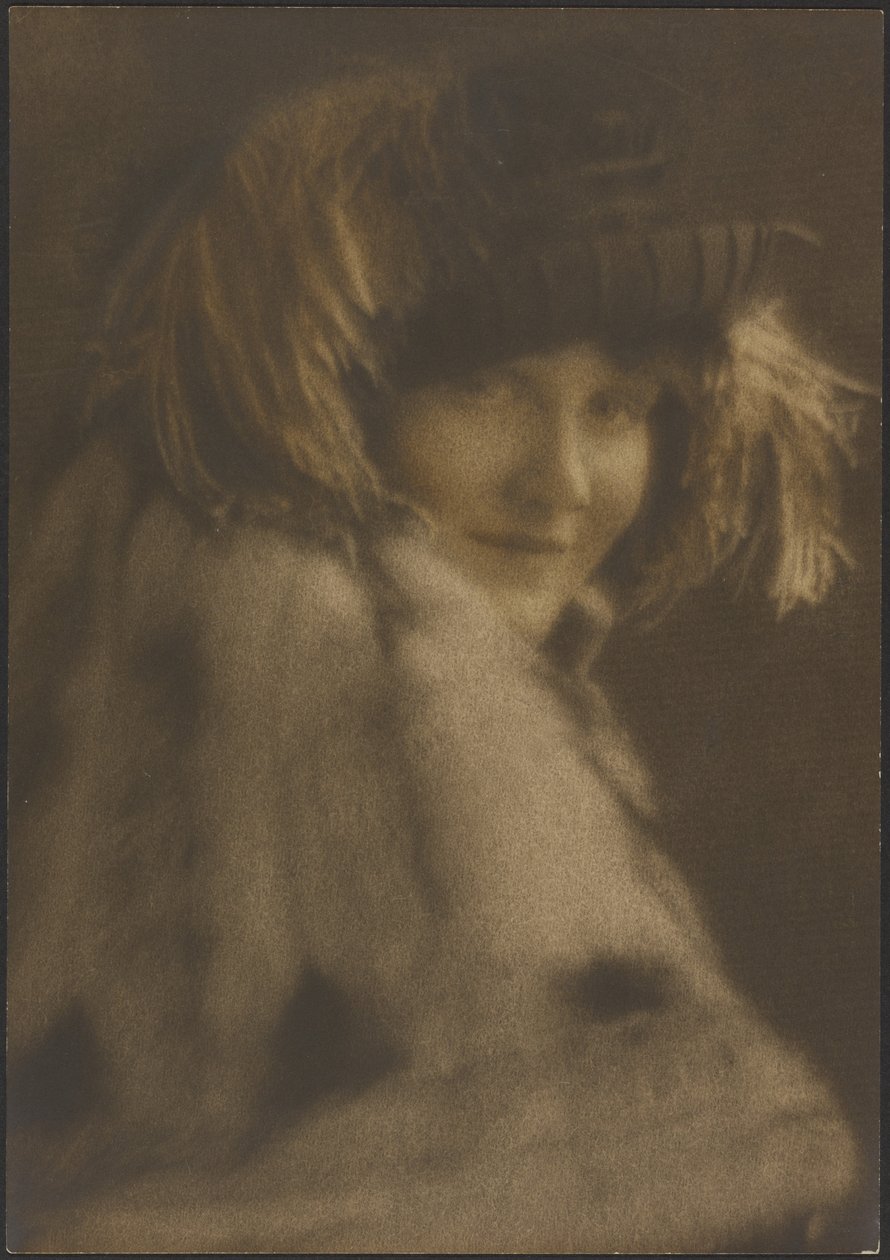 [Retrato de uma mulher com chapéu de penas] de Louis Fleckenstein