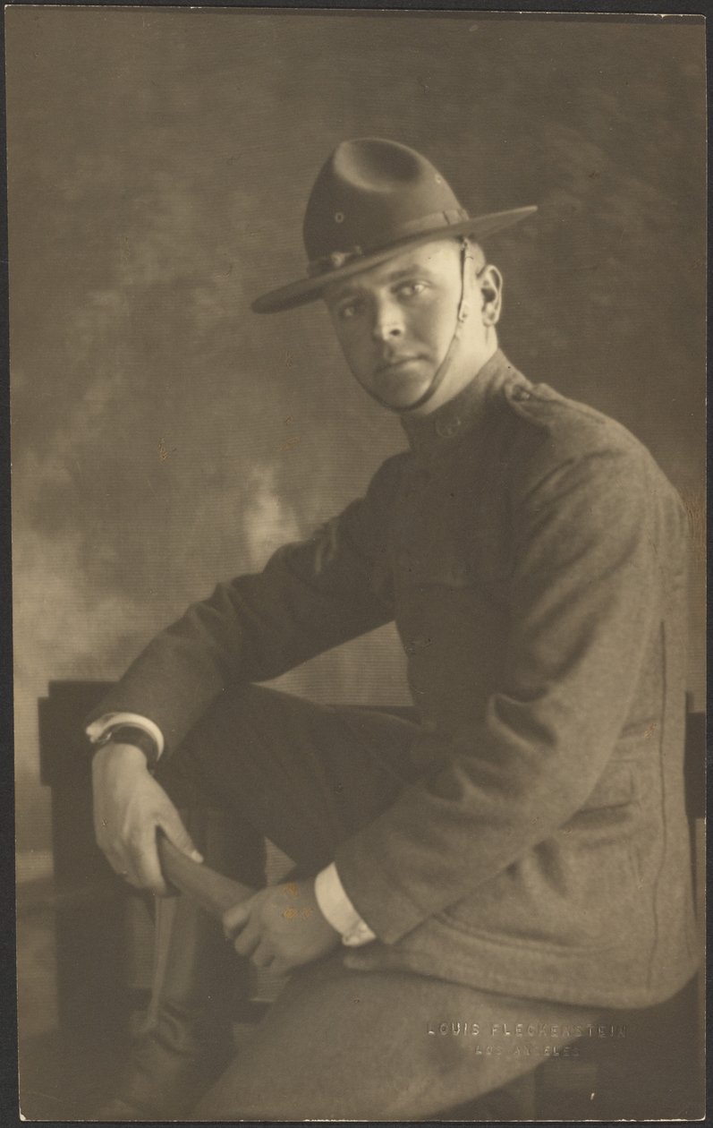 [Retrato de um jovem fardado]. de Louis Fleckenstein
