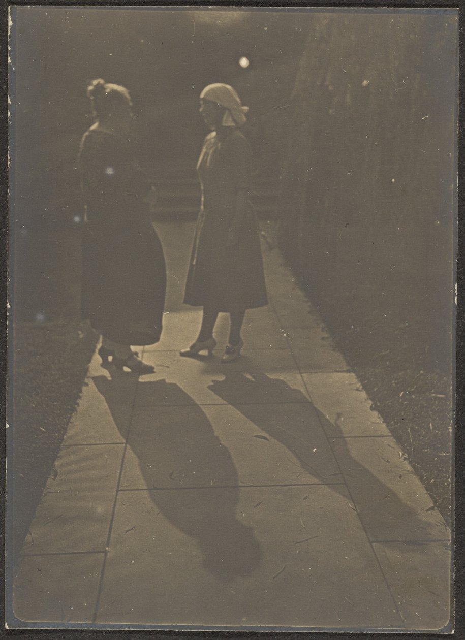 [Duas Mulheres e Sombras]. de Louis Fleckenstein