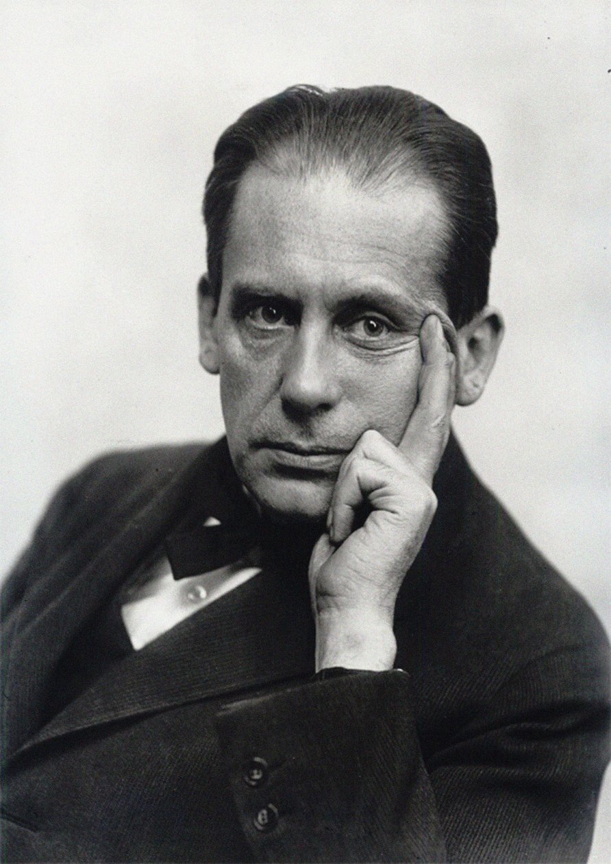 Walter Gropius, ca 1919. de Louis Held
