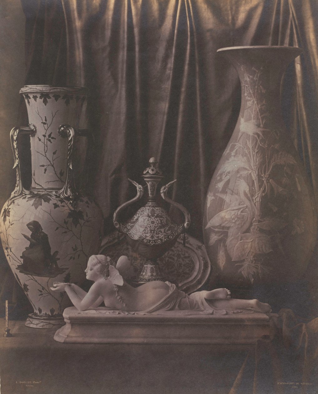 Natureza morta com porcelana de Louis Rémy Robert
