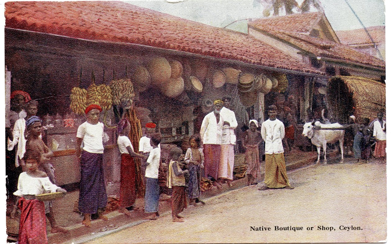 Boutique nativa ou loja, Ceilão, c.1900-20 (fotografia colorida à mão) de Ltd. Ceylon Plâté