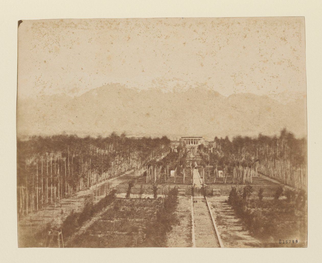 Teerã. Nizamiyeh Garden de Luigi Pesce