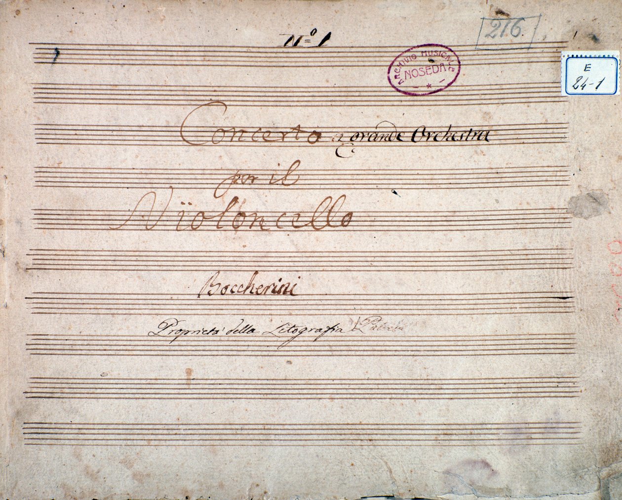 Primeira página assinada pelo autor da partitura do Concerto para violoncelo e orquestra em E flat, de Luigi Boccherini de Luigi Boccherini