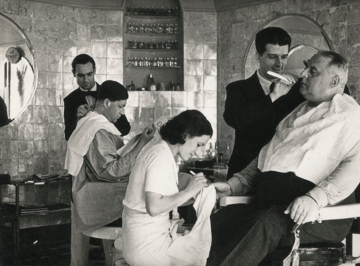 Barbearia e manicura de Luigi Leoni