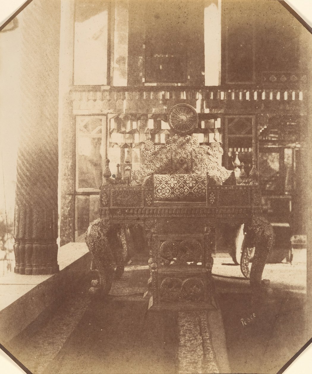 [Golestan, The Peacock Throne, Teheran, Irão] Takht-I Taous, 1840-60s. de Luigi Pesce