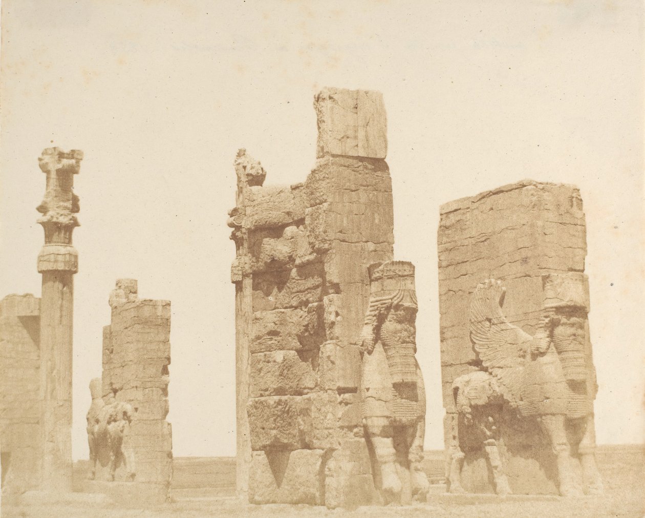 O antigo portão de ingrezza em Persepolis], 1858. de Luigi Pesce