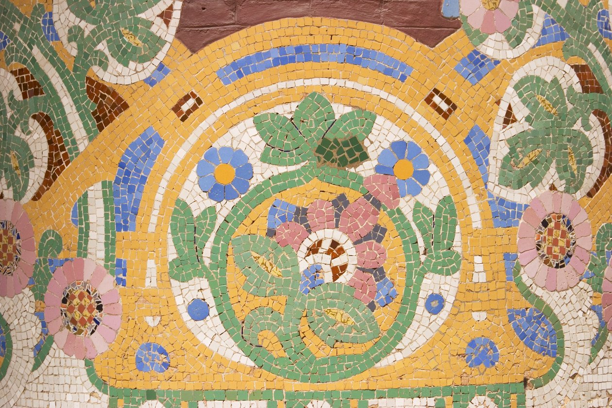 Detalhe do mosaico, 1908 de Luis Domenech i Montaner