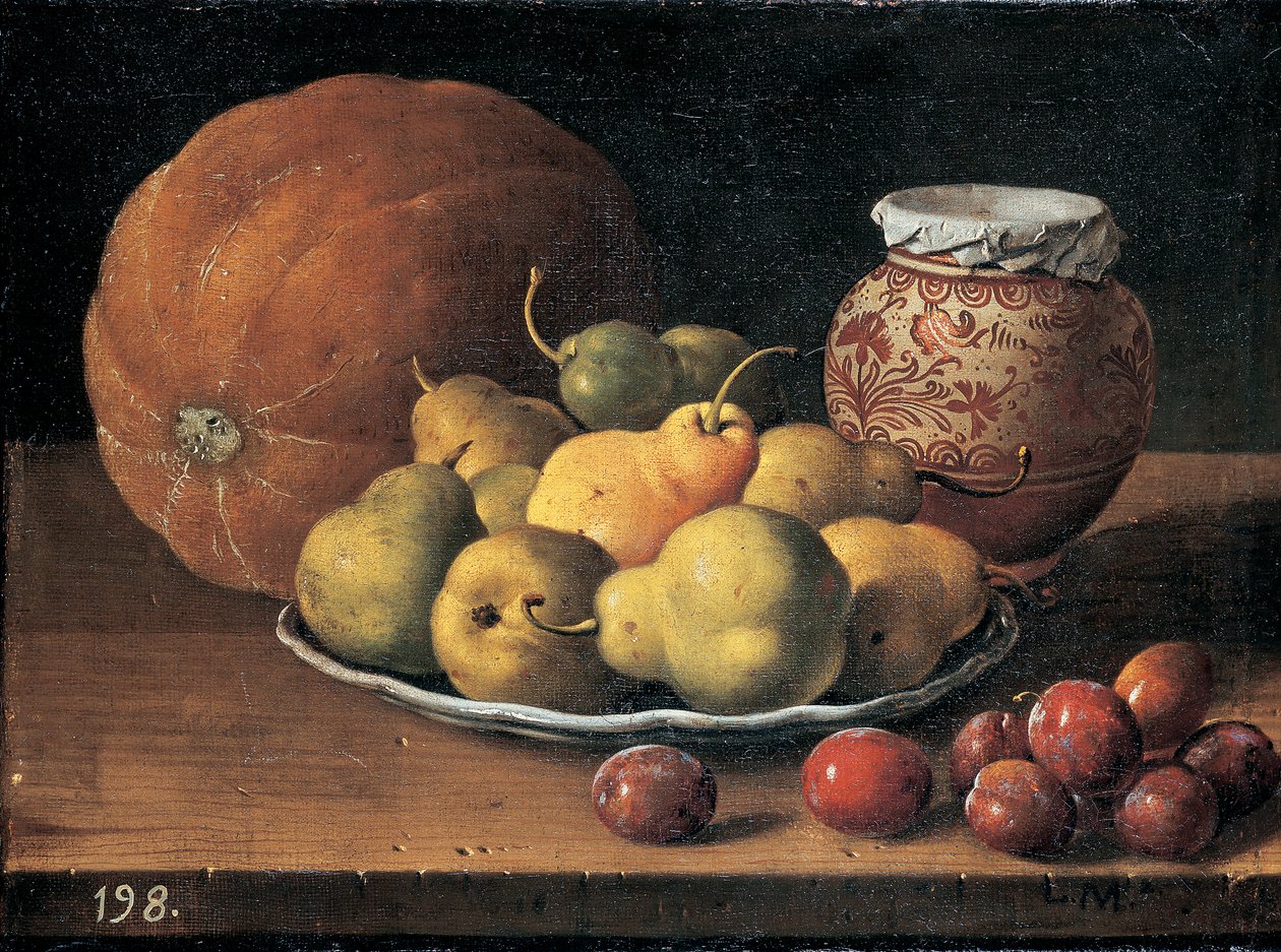Peras em um prato, um melão, ameixas e uma mansão decorada jar em uma borda de madeira de Luis Egidio Menendez or Melendez