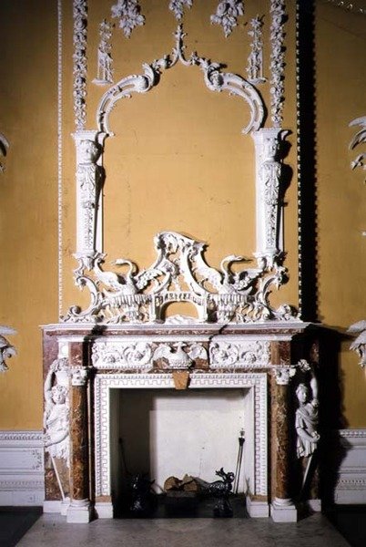 Lareira, de 1750 de Luke Lightfoot