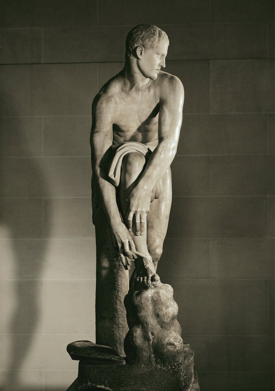 Hermes amarra a sua sandália ... de Lysippos (after)