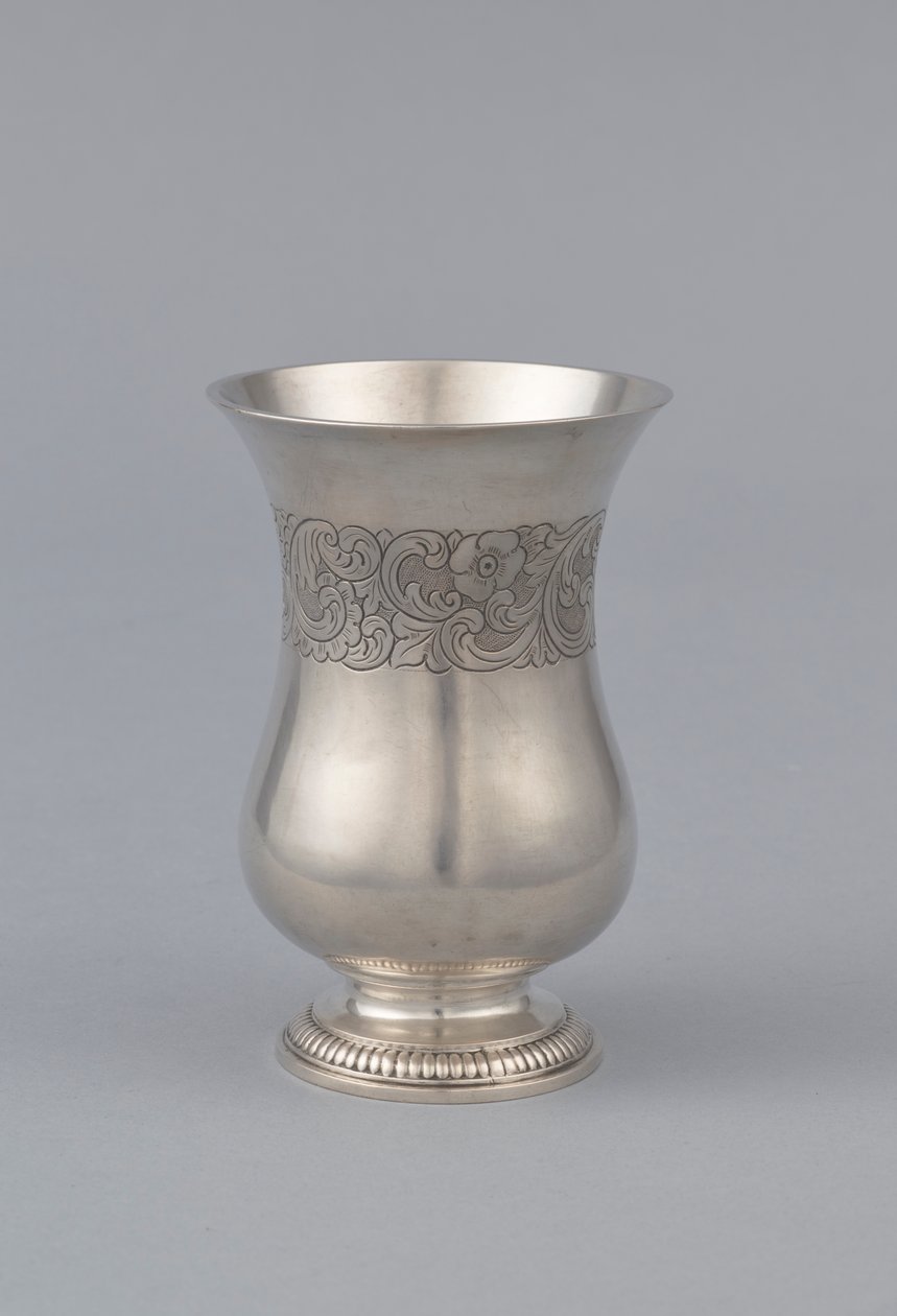 altura: 13,1 cm - diâmetro: 8,9 cm - peso: 260 g, prata pr. 12, batendo, gravando, puncionando, knurling de Maciej Nowakowski