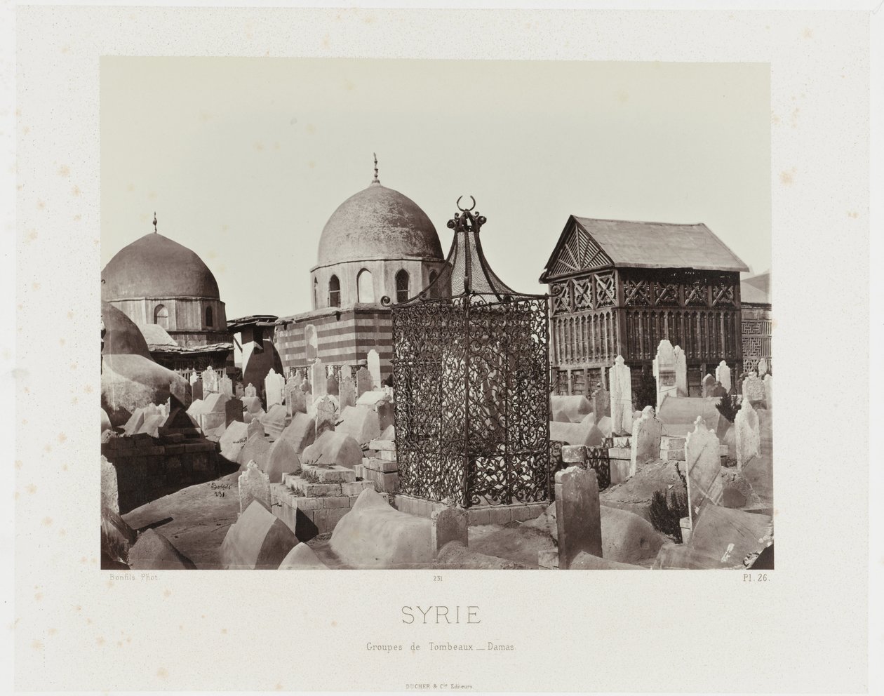 Gezicht op een begraafplaats in Damascus (Síria/Groups of Tombs - Damascus) Arquitetura Antiga: Egito, Grécia, Ásia Menor: Álbum de Fotos (título da série) de Maison Bonfils