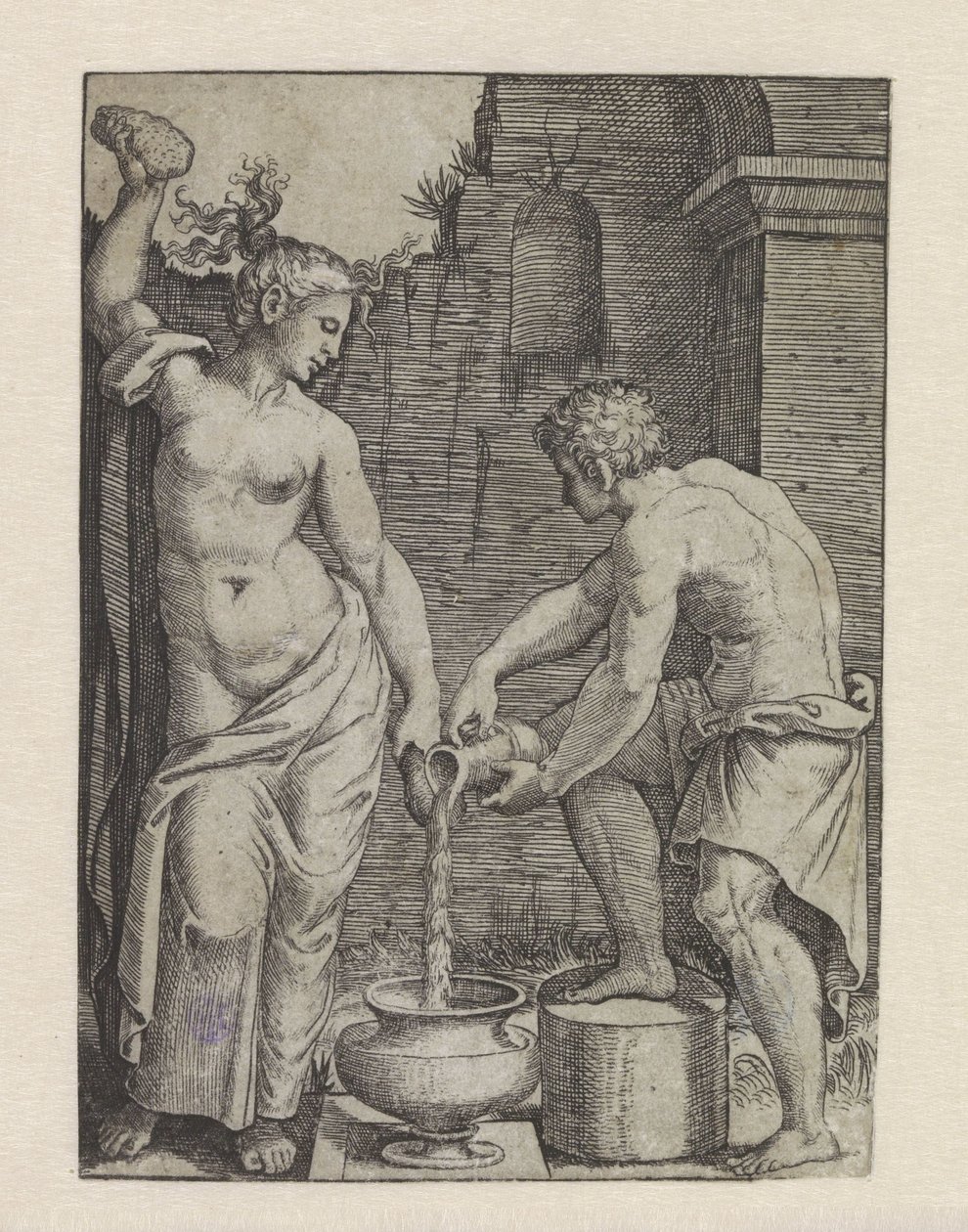 Mulher semi-nua lava com esponjas e o tratador de homens deita água no recipiente
Mulher com as duas esponjas de Marcantonio Raimondi