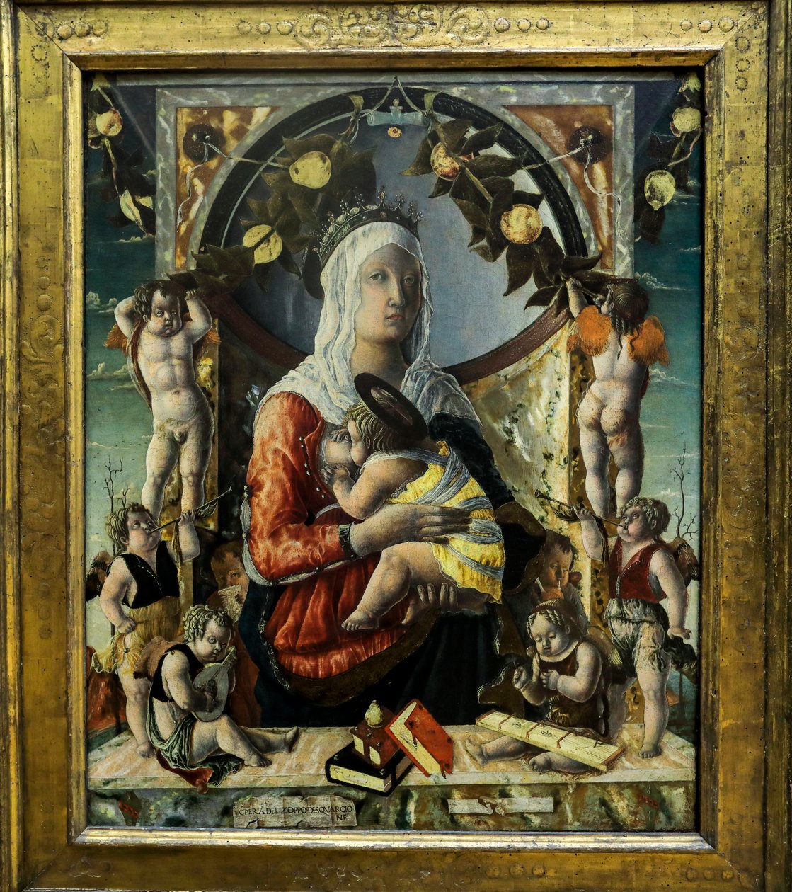 A virgem e o menino oito anjos. 1455 (pintura) de Marco di Antonio di (1433 1478) Ruggero