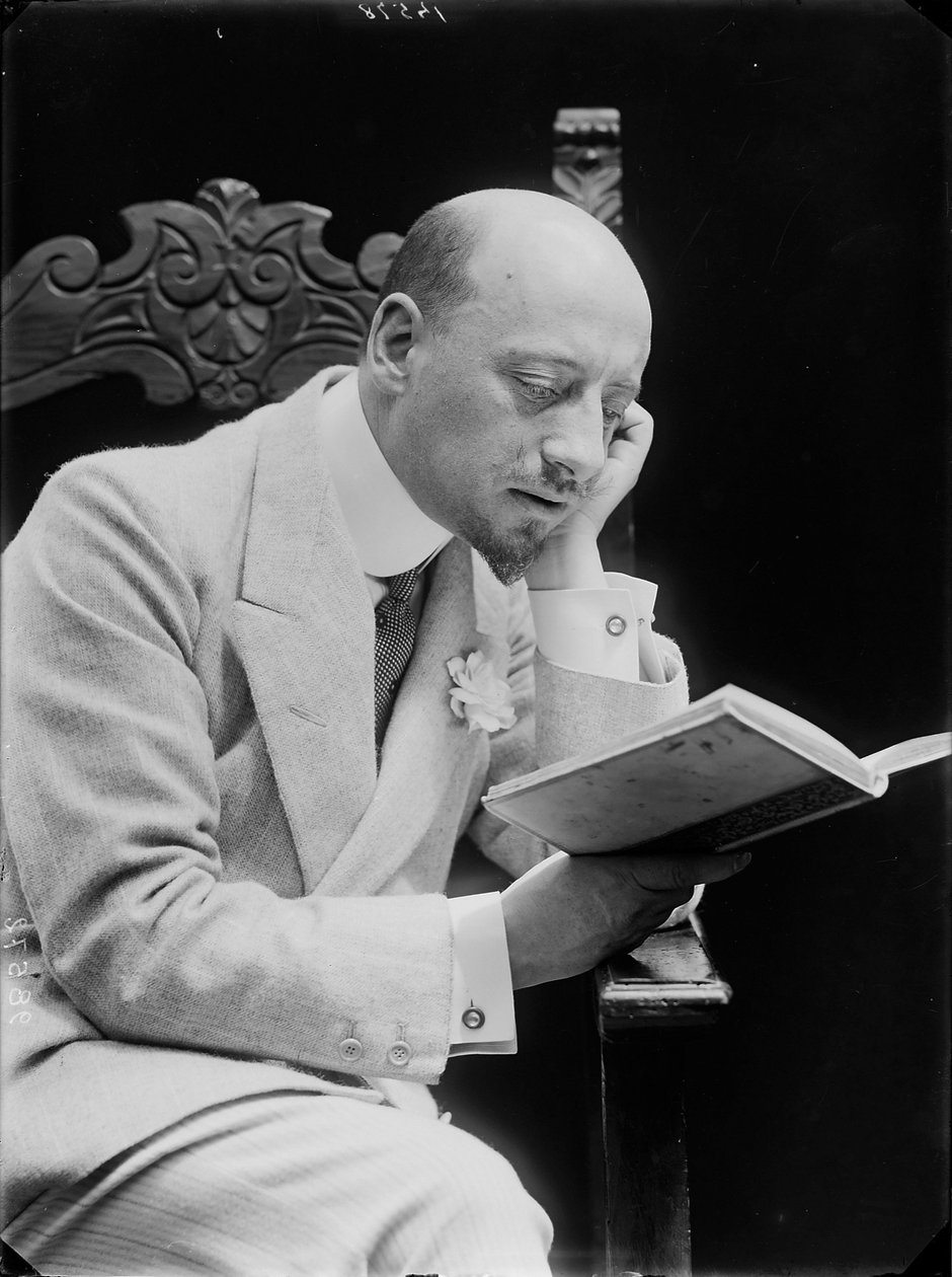 Gabriele D