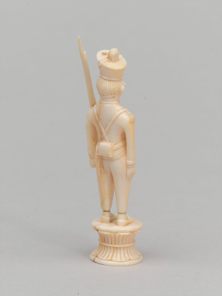 Peão branco, peça de xadrez, Índia, 1820 por volta de de Master of Coetivy