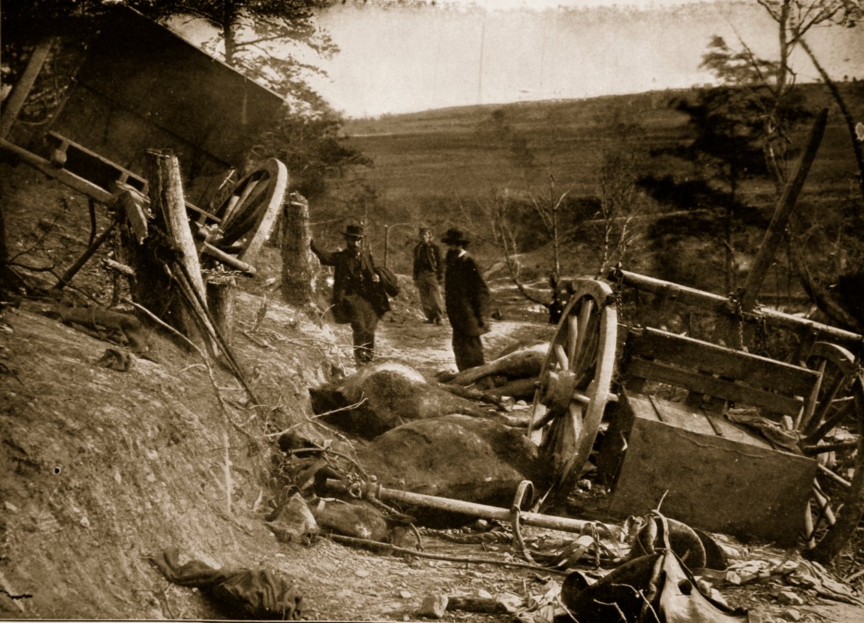 Efeito da Explosão de uma concha de 32 libras da Artilharia de Massachusetts, 1861-65 de Mathew B. Brady