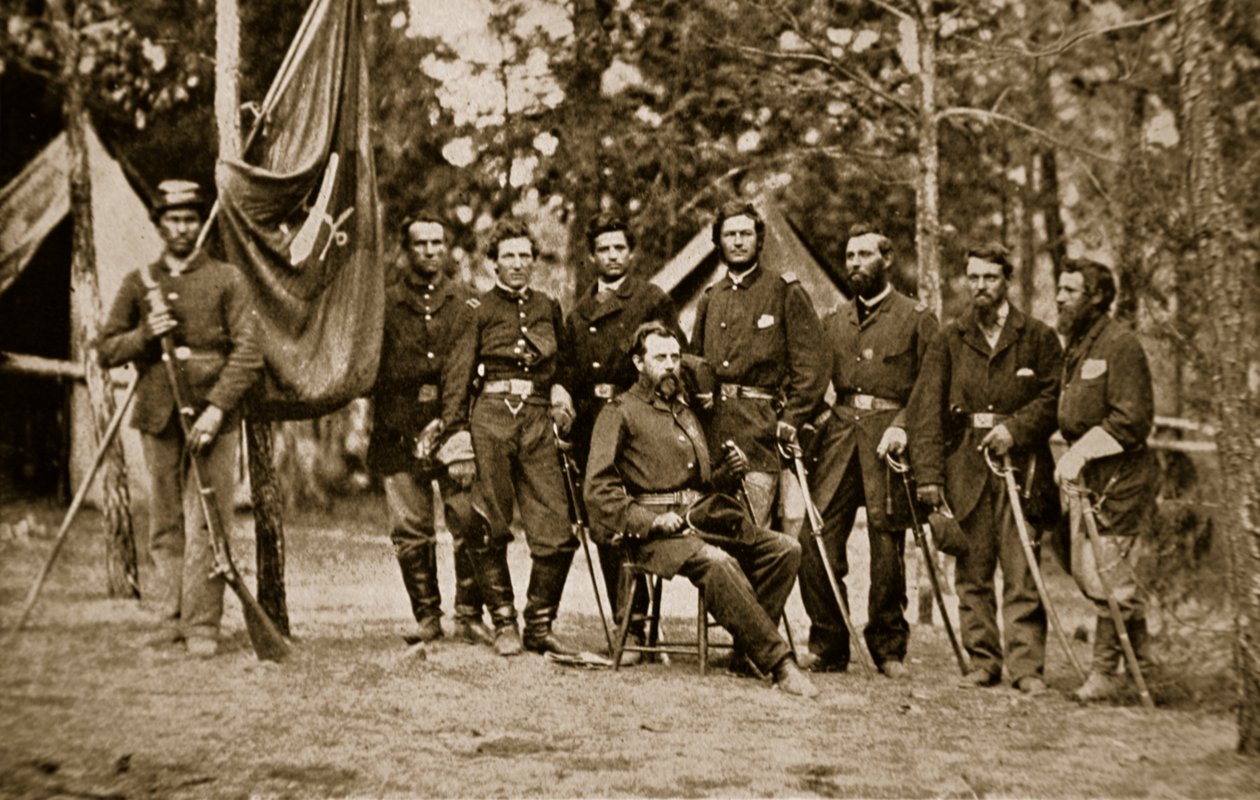 General Charles Devens e Staff, 1861-65 de Mathew B. Brady